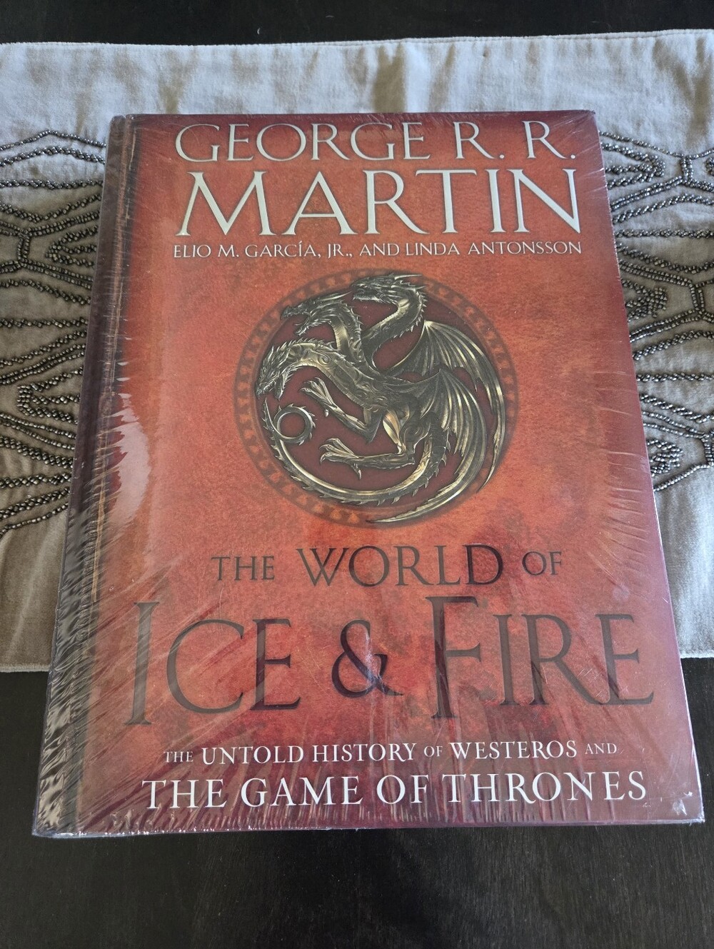 NWT The World of Ice & Fire Hardcover GRR Martin Sealed